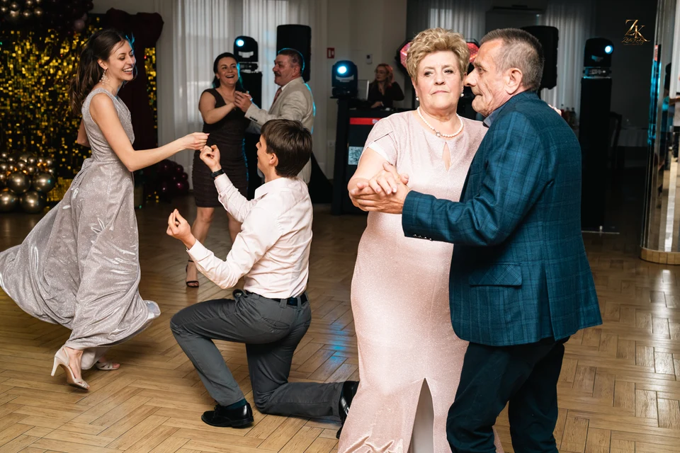 Taniec podczas jubileuszowego wieczoru — 50. rocznica ślubu